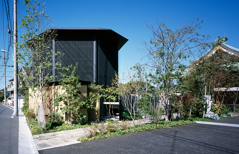 love-architecture-hasshoden-charnel-house-in-ryusenji-temple-japan-designboom-02