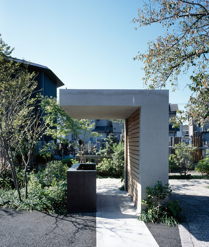 love-architecture-hasshoden-charnel-house-in-ryusenji-temple-japan-designboom-02
