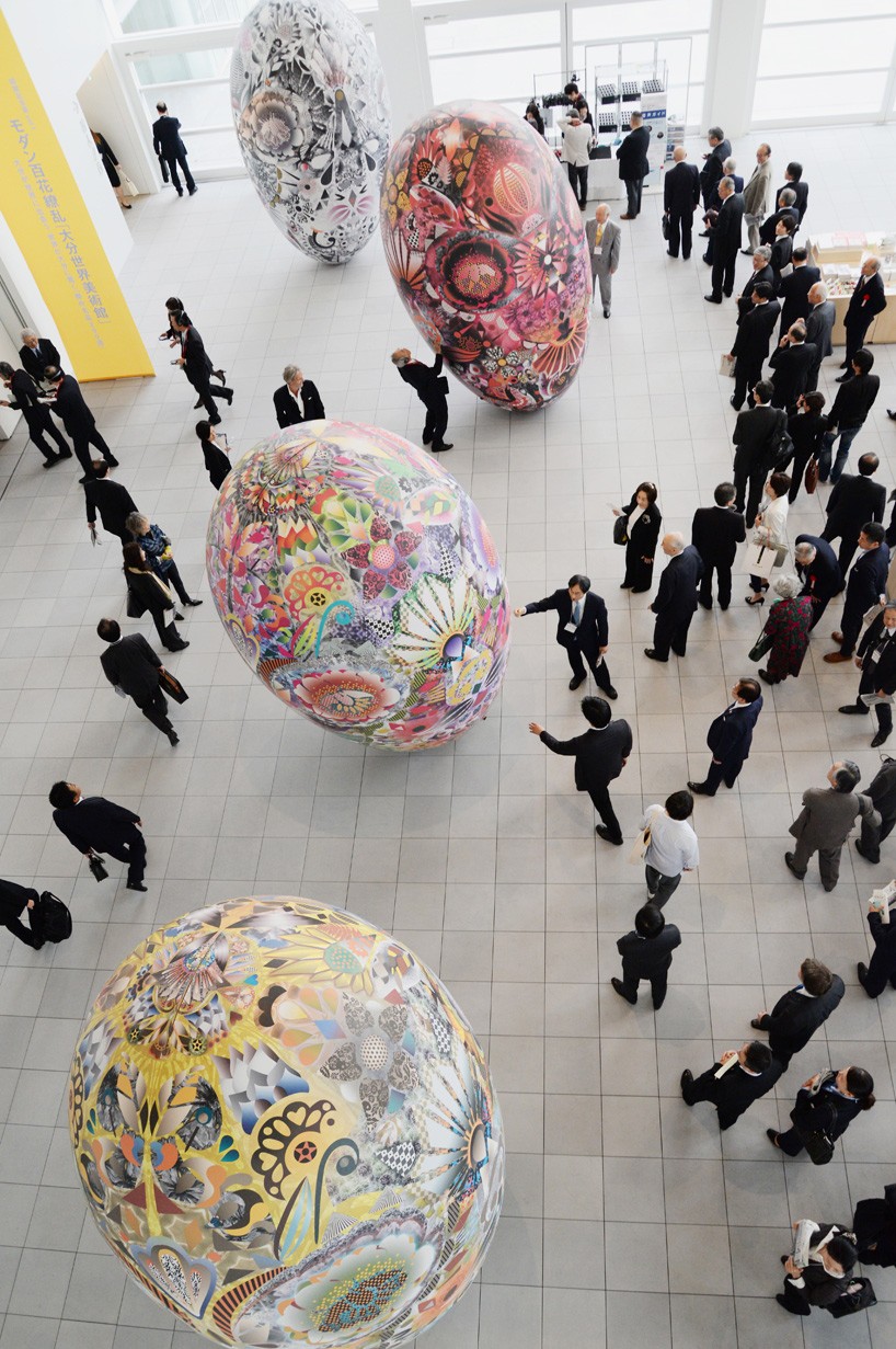 marcel wanders inflatable egg-shaped objects OPAM japan designboom