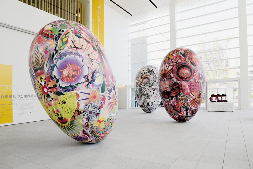 marcel wanders inflatable egg-shaped objects OPAM japan designboom