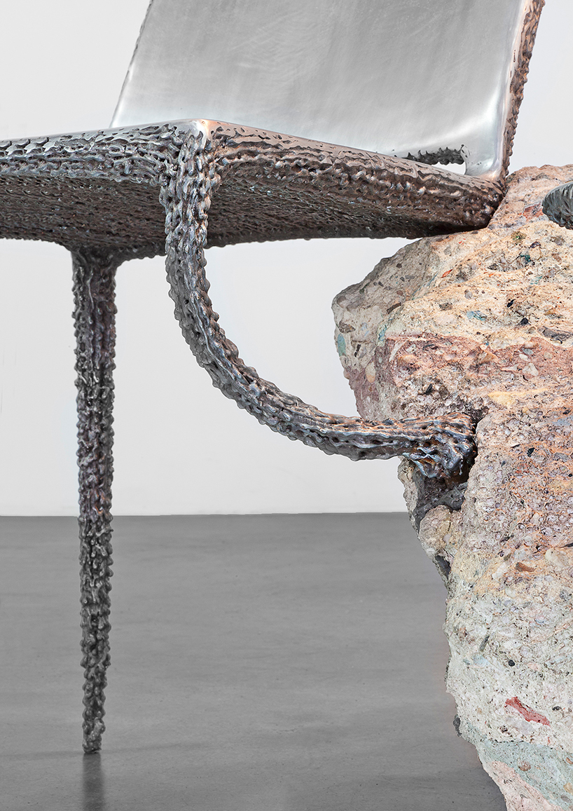 nacho-carbonell-lamp-forest-designboom-13