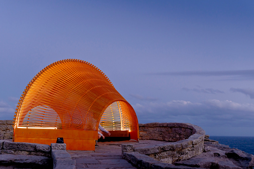 nicole-larkin-dynamics-in-impermanence-sculpture-by-the-sea-designboom-02