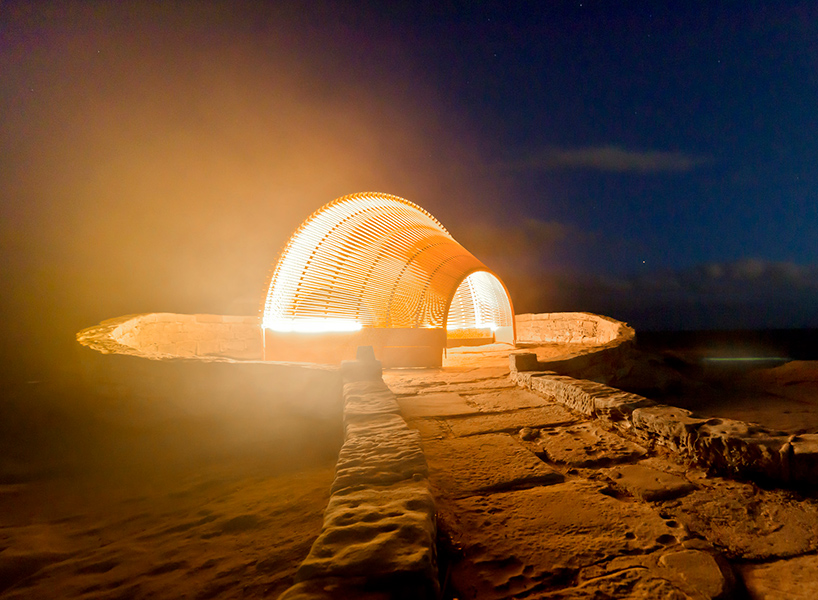 nicole-larkin-dynamics-in-impermanence-sculpture-by-the-sea-designboom-20