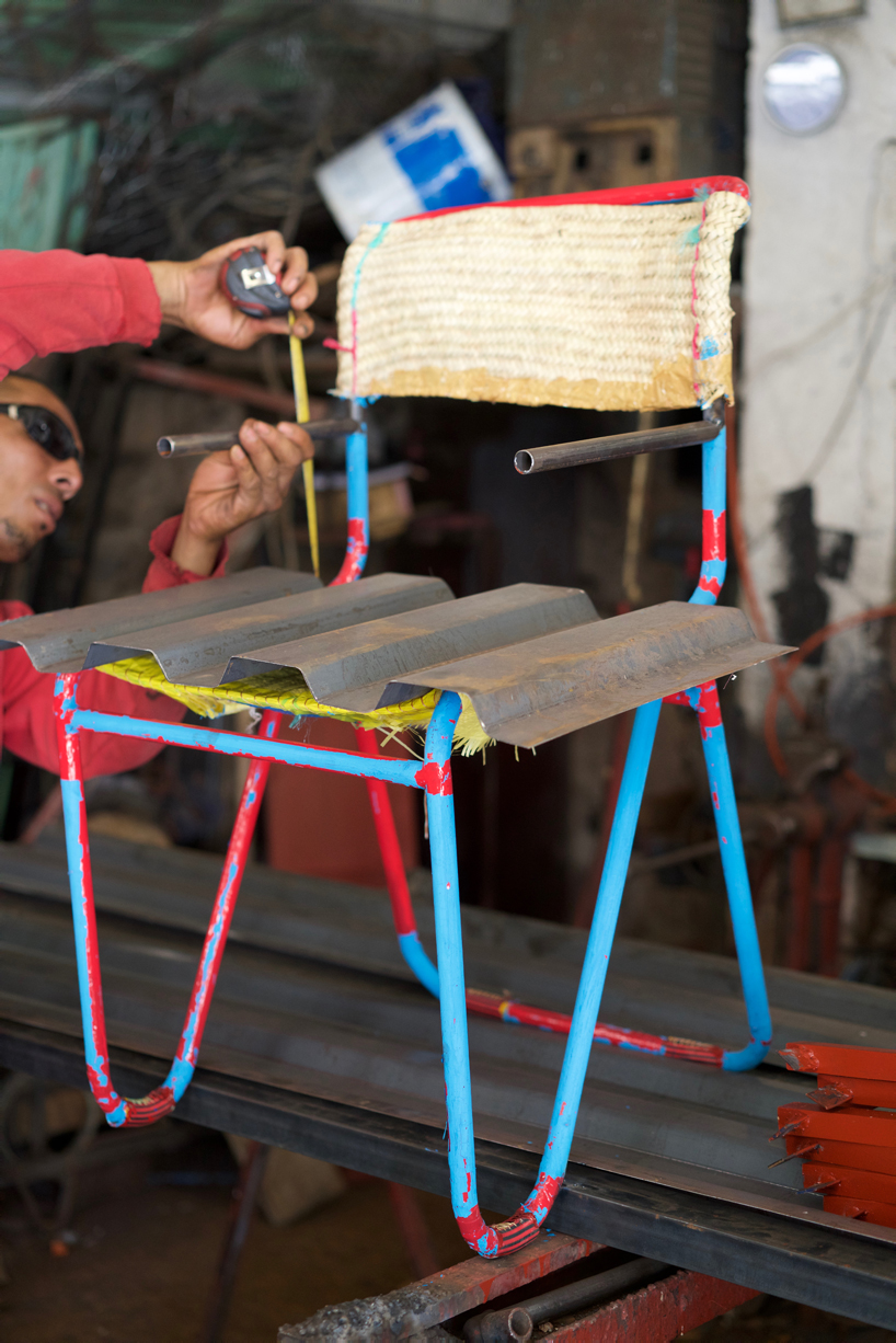 sander-wassink-contrabande-gispen-chair-museum-boijmans-rotterdam-designboom-009