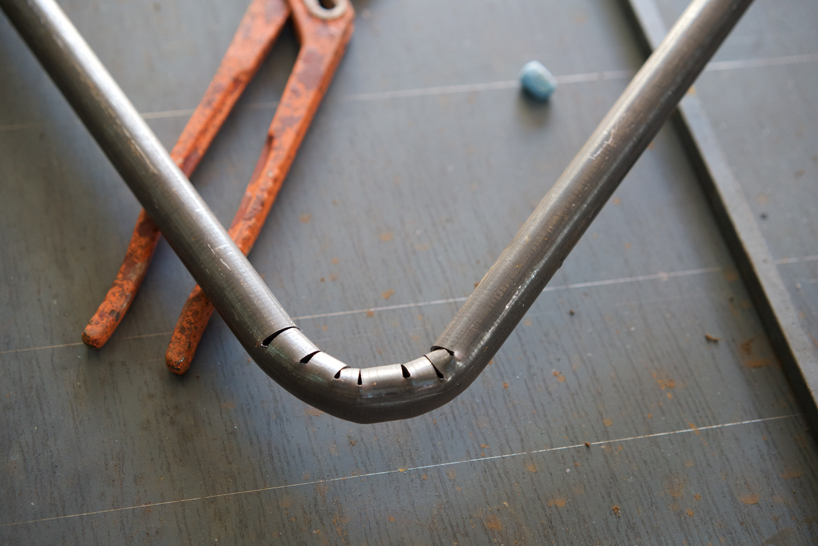 sander-wassink-contrabande-gispen-chair-museum-boijmans-rotterdam-designboom-012