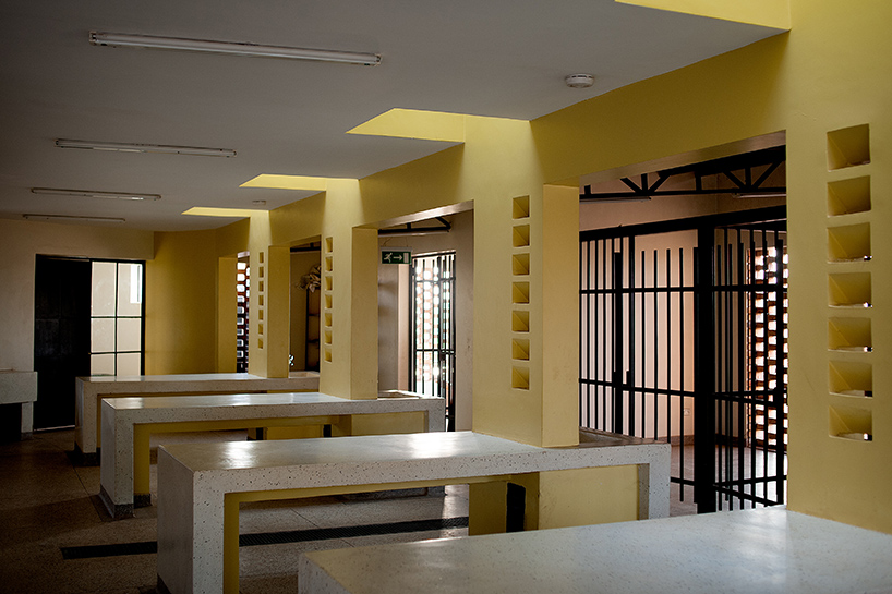 studio-fh-architects-multipurpose-hall-at-st-bernards-secondary-school-mannya-uganda-designboom-02