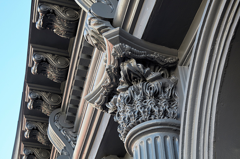 workac-the-stealth-building-new-york-obsidian-house-93-reade-street-designboom-02
