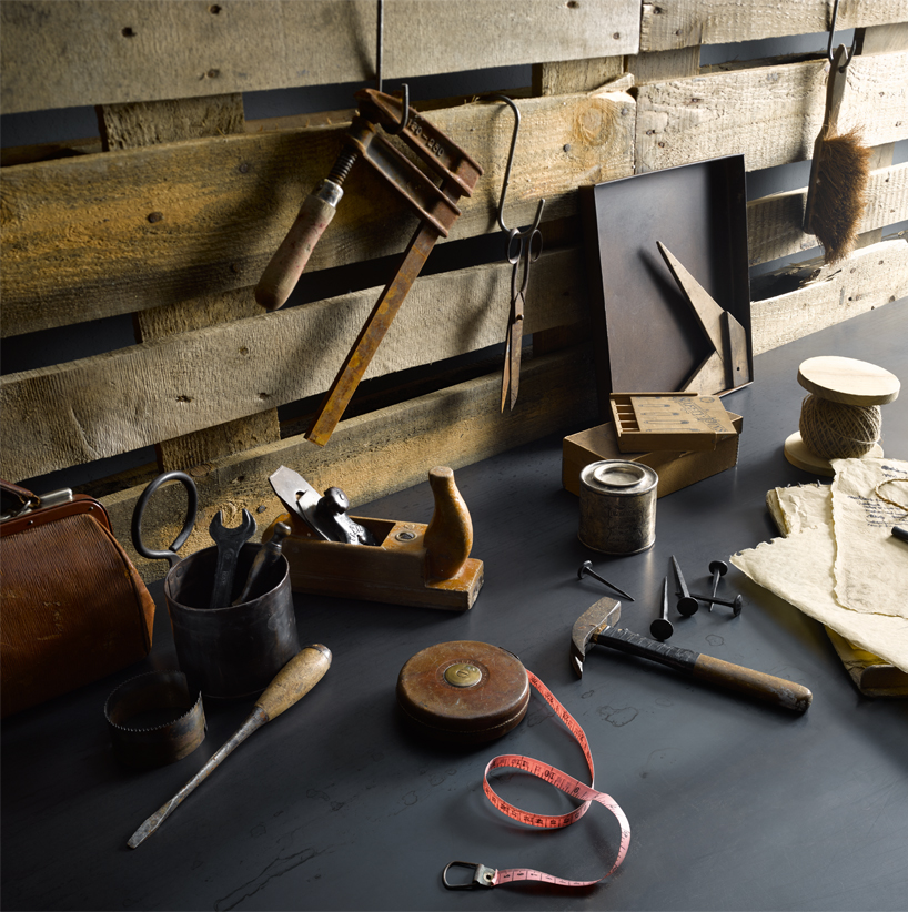 egger-handcrafted-instrument-designboom04