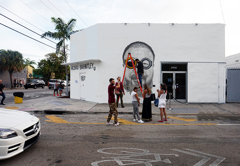 hebru-brantley-goggles-ai-weiwei-miami-wynwood-district-designboom-019