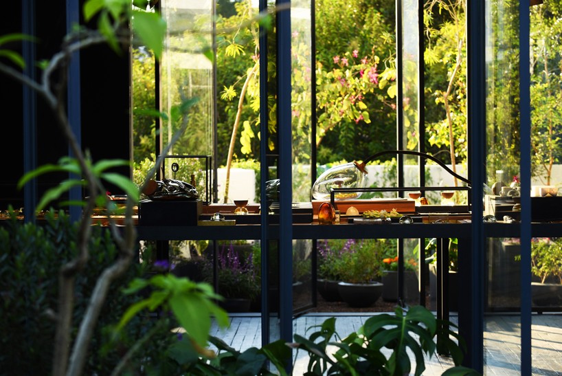 ignacio cadena hector esrawe xinú perfume