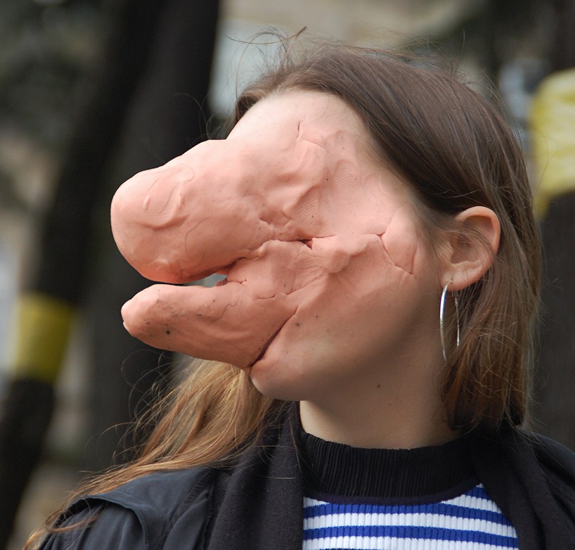 jose-cardoso-play-dough-faces-photography-designboom-100