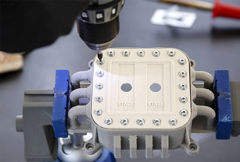 makerbot-post-processing-3d-printing-designboom09