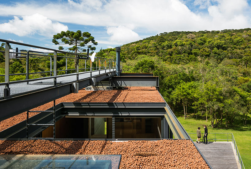 una-arquitetos-house-in-sao-bento-do-sapucai-brazil-designboom-05