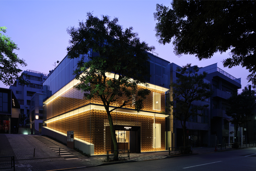 THE TOUCH - 建築とデザインの美学 unnamed ー視点を変えて見る