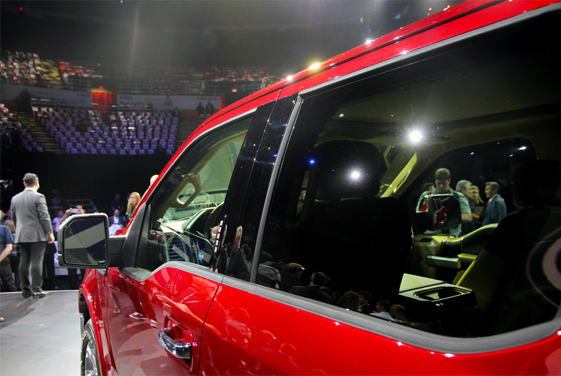 naias-2017-ford-f-150-ranger-bronco-designboom08
