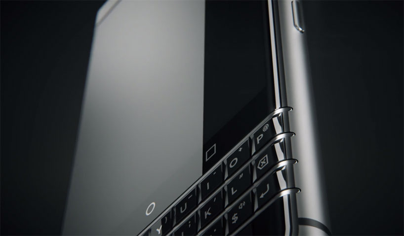 buttons-blackberry-mercury-designboom-01