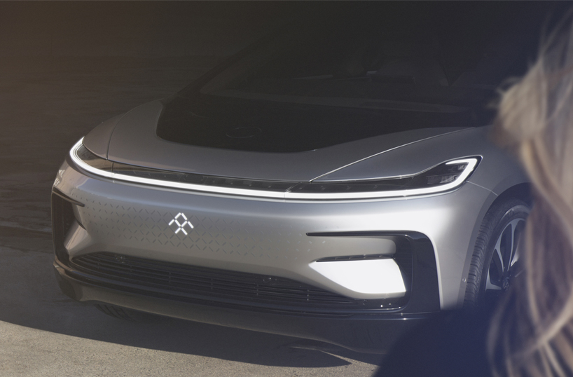 faraday-future-ff-91-ces-2017-designboom03