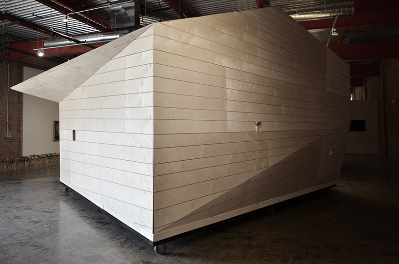 house-paint-pavilion-nick-gelpi-projects-markus-linnenbrink-designboom-02