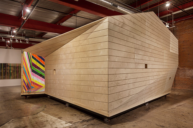 house-paint-pavilion-nick-gelpi-projects-markus-linnenbrink-designboom-02