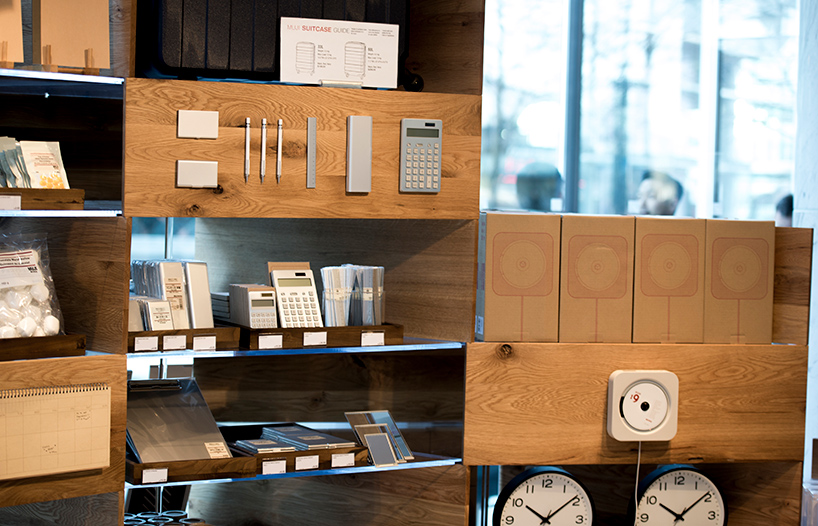 japan-unlayered-kengo-kuma-exhibition-vancouver-westbank-designboom-06