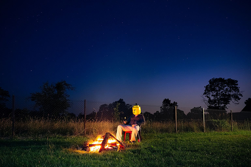 michal-kulesza-life-of-a-lego-man-designboom-02