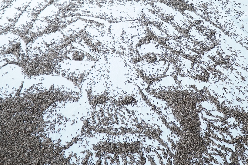 red-hongyi-20000-seeds-ai-weiwei-portrait-designboom-02