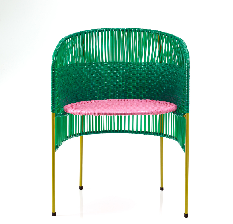 sebastian-herkner-sala-colombia-ames-maison-et-objet-designboom-002