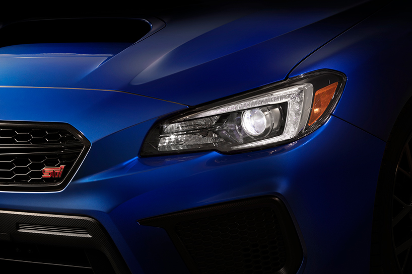 subaru-wrx-sti-upgraded-us-spec-naias-2017-designboom-04