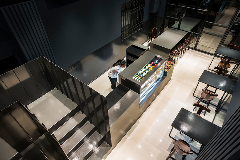 INRE-studio-kosuke-nishijima-proscenium-restaurant-ho-chi-minh-city-vietnam-designboom-02