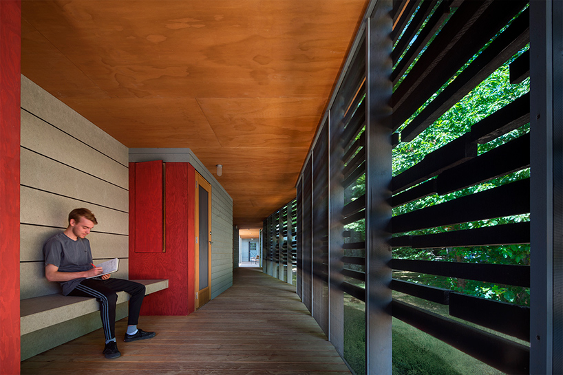 bohlin-cywinski-jackson-high-meadow-dwellings-fallingwater-institute-designboom-02