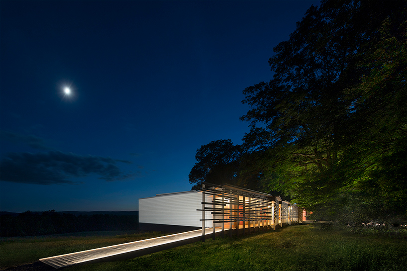 bohlin-cywinski-jackson-high-meadow-dwellings-fallingwater-institute-designboom-02