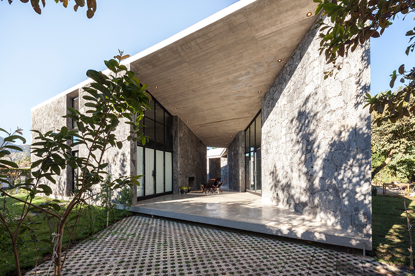 cadaval and sola morales MA house mexico designboom