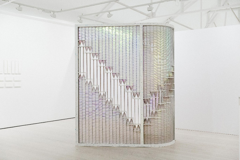 curved-twist-fay-mccaul-kia-utzon-frank-designboom-06