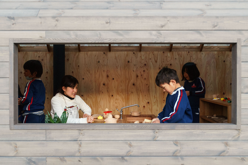 hibinosekkei-youji-no-shiro-kinds-design-labo-ouchi-kindergarten-extension-japan-designboom-010