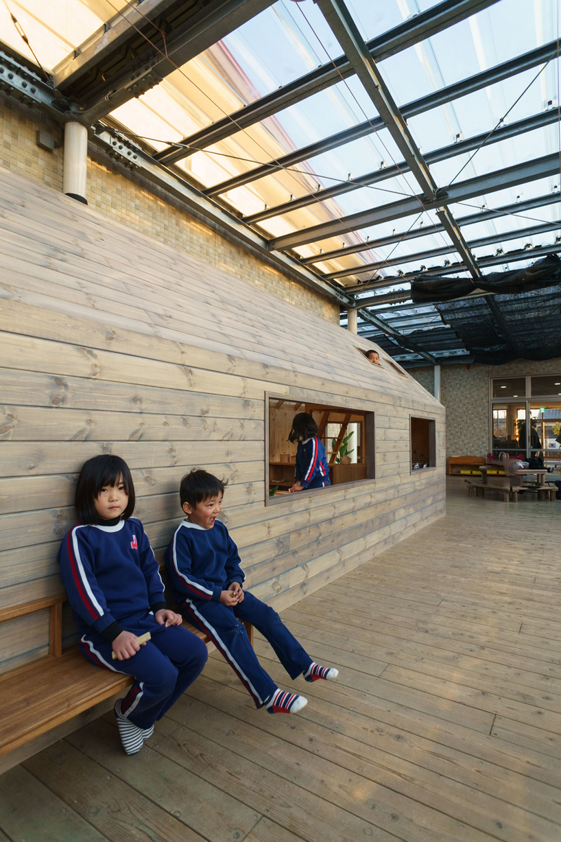 hibinosekkei-youji-no-shiro-kinds-design-labo-ouchi-kindergarten-extension-japan-designboom-011