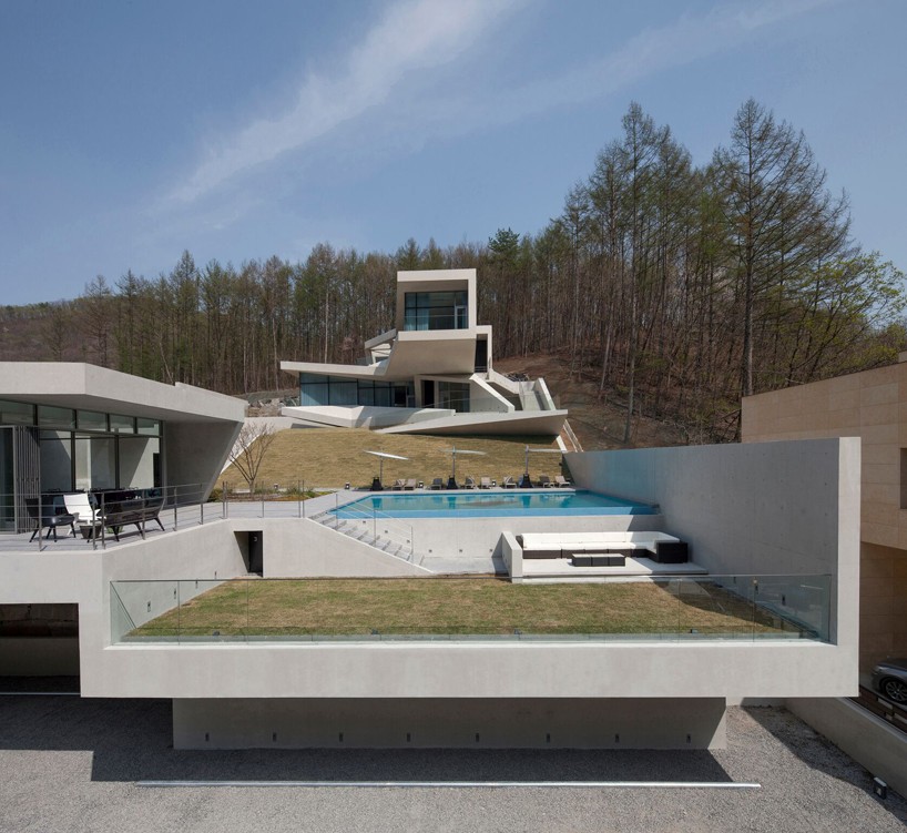 IDMM architects u retreat hongcheon korea designboom