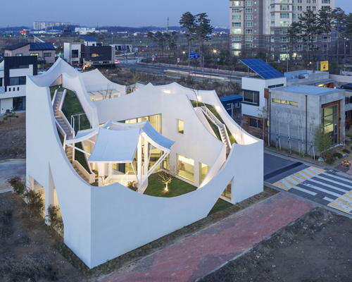 IROJE KHM builds 'flying house' for a pilot near incheon's international airport