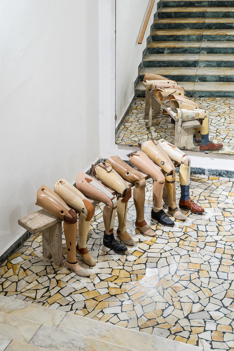 kader-attia-reflecting-memory-galleria-continua-designboom-02