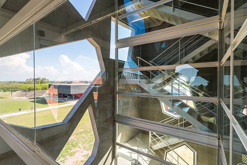 lucio-morini-arquitectos-experimenta-21-tower-cordoba-argentina-designboom-02