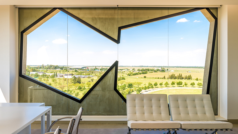 lucio-morini-arquitectos-experimenta-21-tower-cordoba-argentina-designboom-02