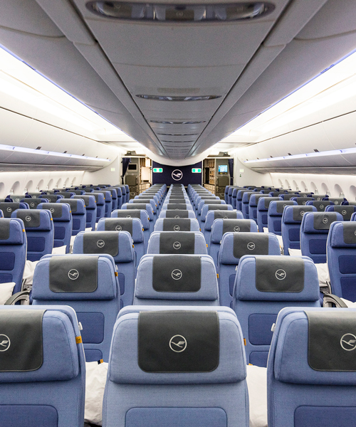 Pearsonlloyd Fits Out Lufthansa S A350 Economy Class Cabin