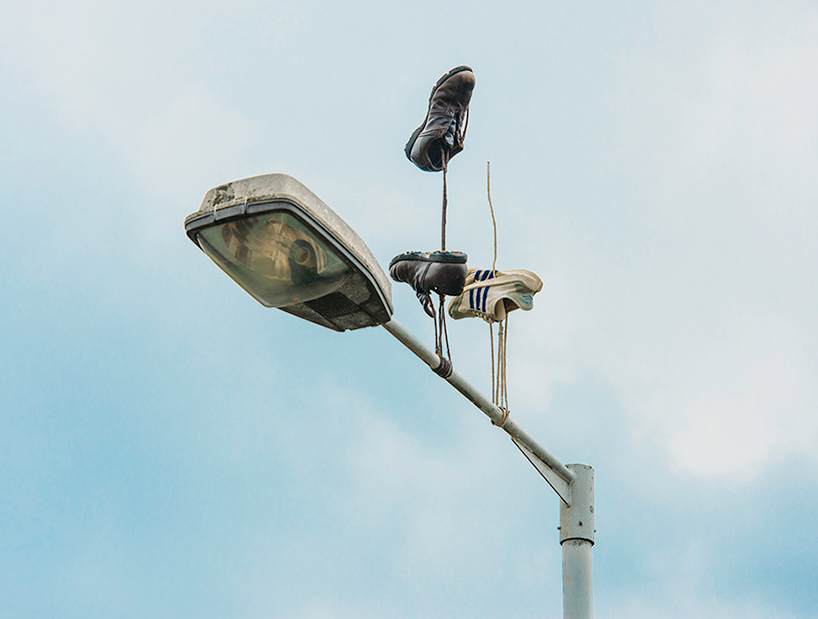 pejac-downside-up-sneakers-designboom-02