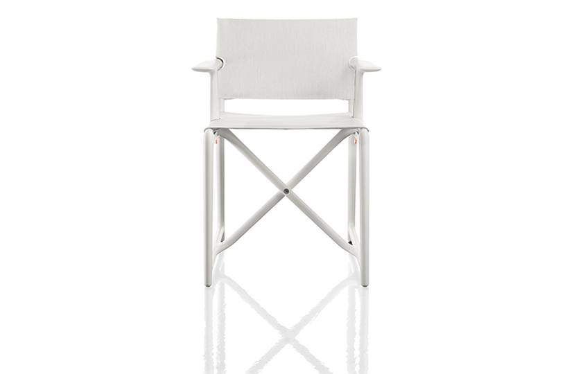 philippe starck stanley magis director chair designboom