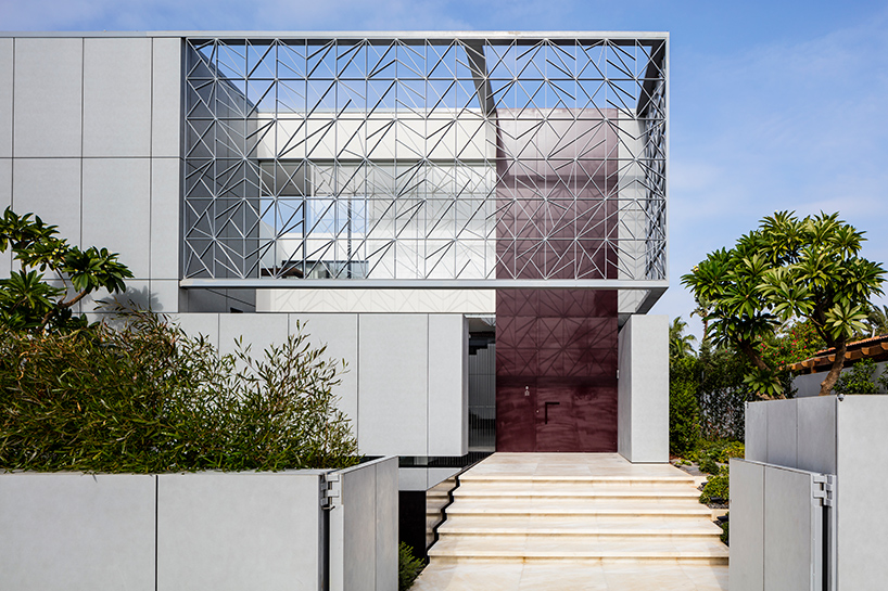 pitsou-kedem-N2-house-seven-stages-herzliya-pituah-israel-designboom-02