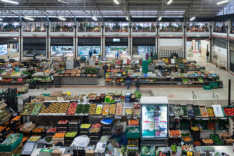 selgascano-second-home-lisbon-portugal-designboom-02