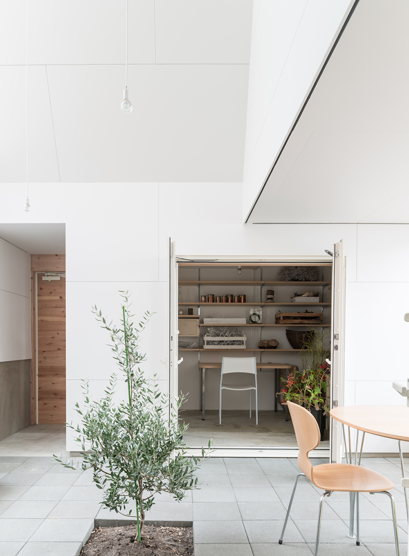 yoshichika-takagi-house-in-nishino-japan-designboom-03