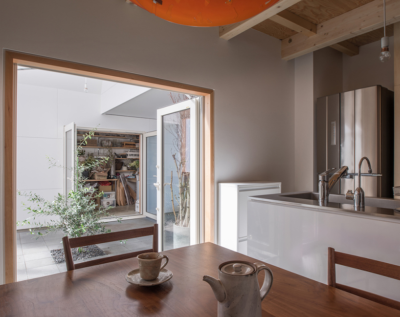 yoshichika-takagi-house-in-nishino-japan-designboom-03
