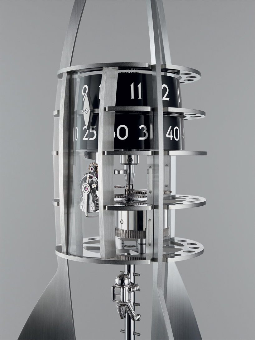 MBF-lepee-1839-destination-moon-clock-designboom02