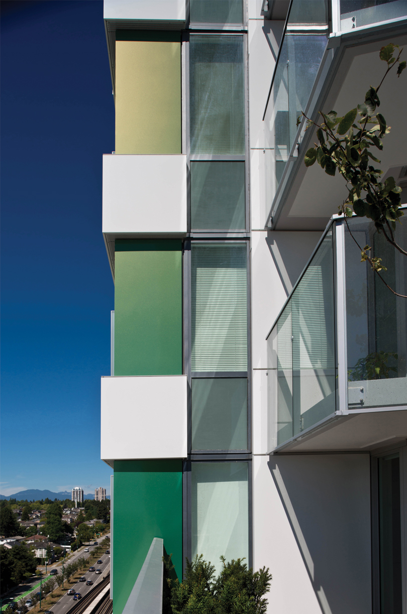 alucobond-spectra-vancouver-designboom05