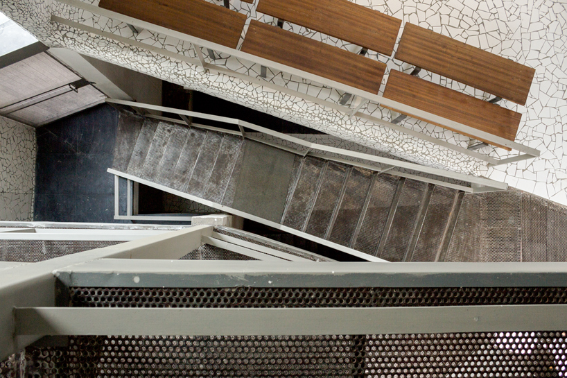 anagram-architects-artrovert-studio-house-greater-noida-india-designboom-01